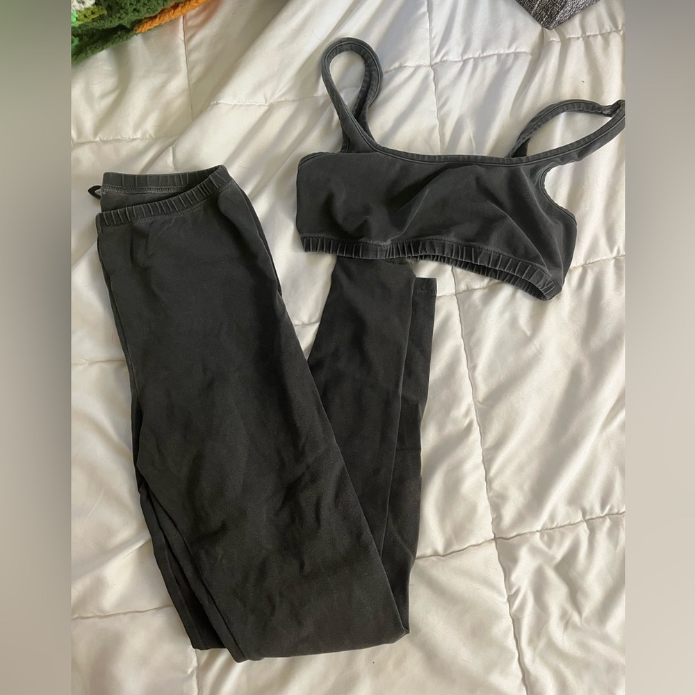 SKIMS outdoor set